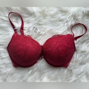 Adore Me 32DD mega push up bra